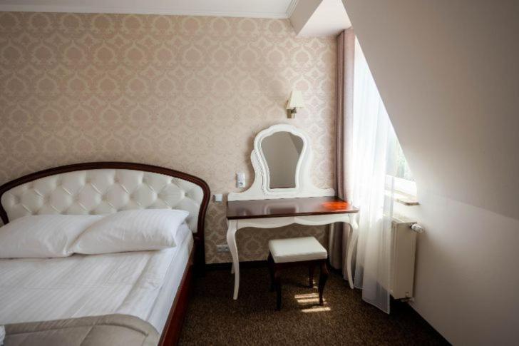 Hotel Palacowa Narol 외부 사진