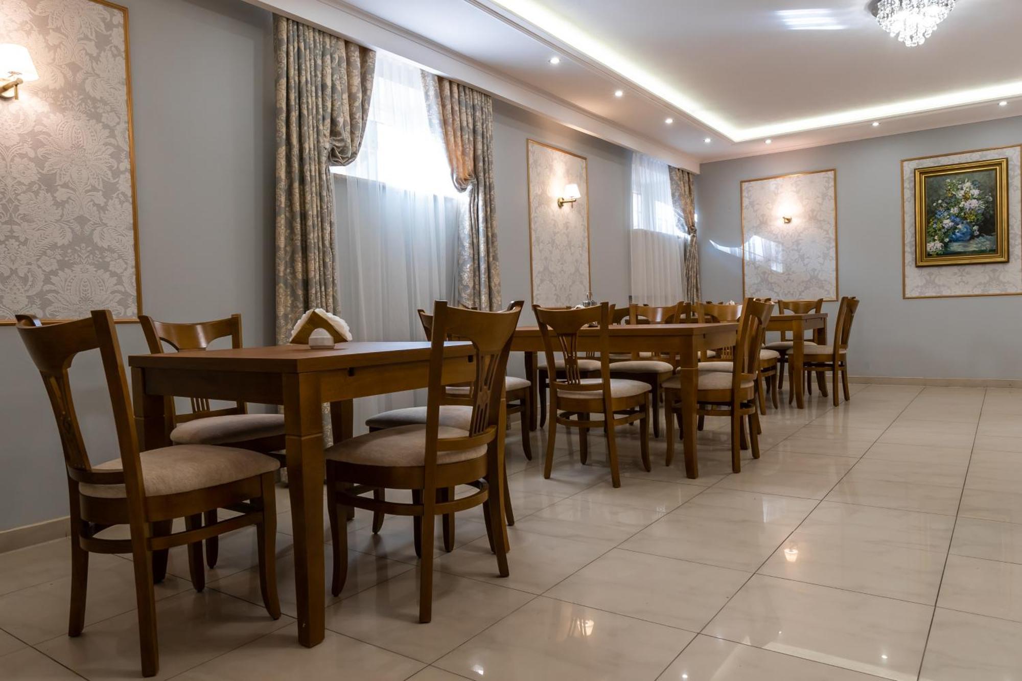 Hotel Palacowa Narol 외부 사진