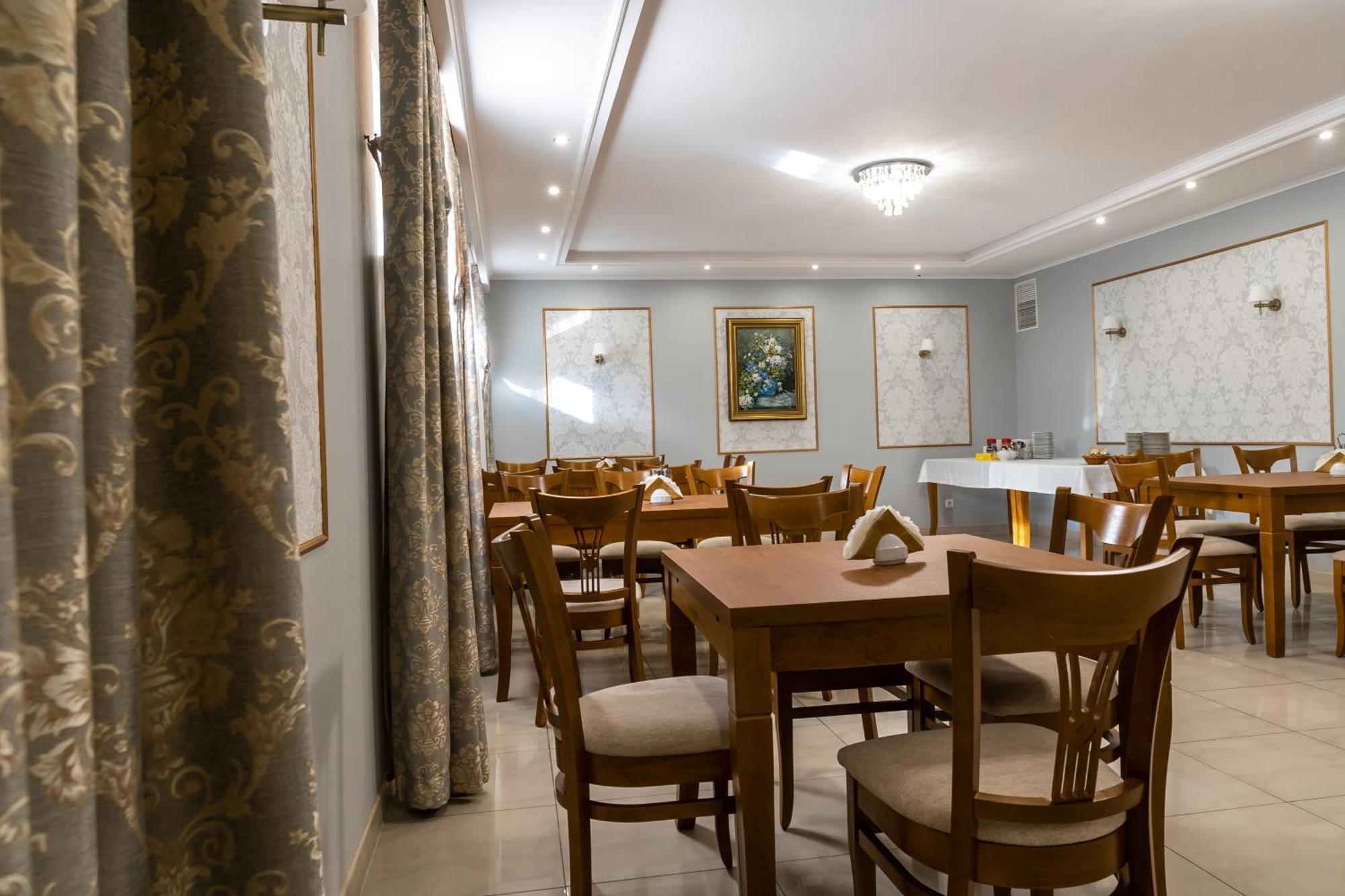 Hotel Palacowa Narol 외부 사진